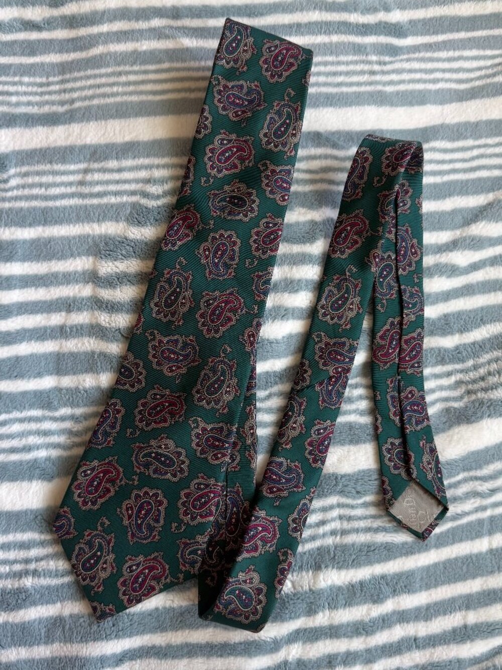 Christian Dior Green Paisley Print Silk Necktie